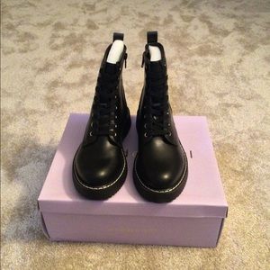 Madden Girl Kurrt combat boot.